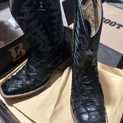  Cowboy Boots