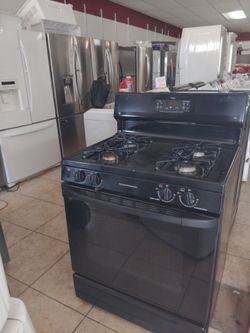 G.E. GAS STOVE EVERYTHING GOOD