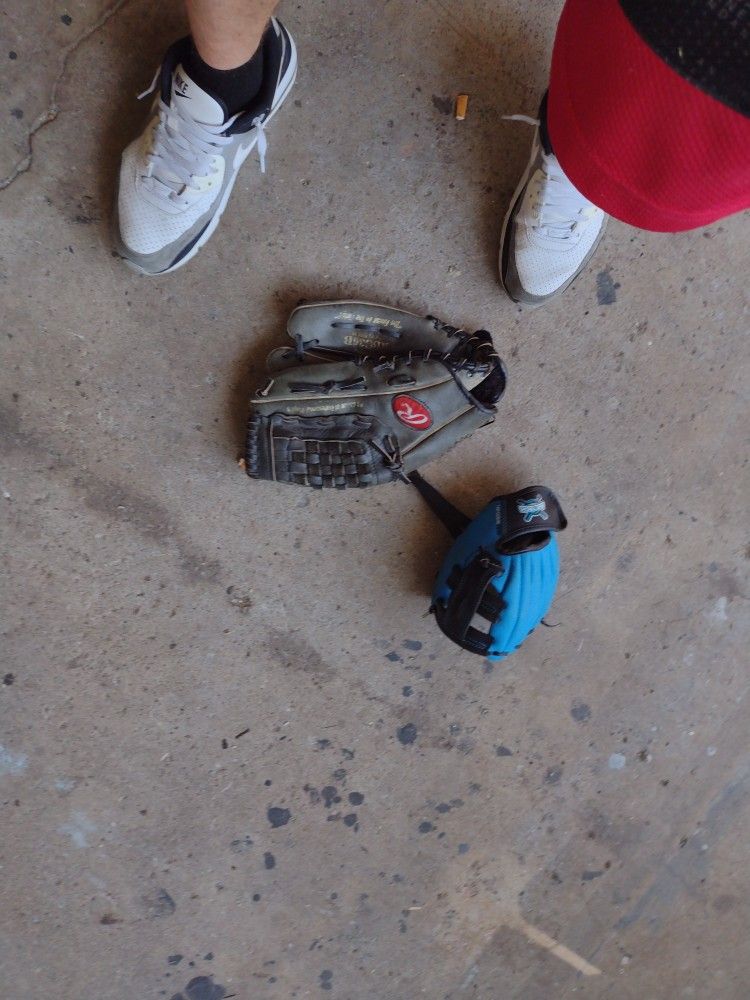 Base ball gloves $20 obo