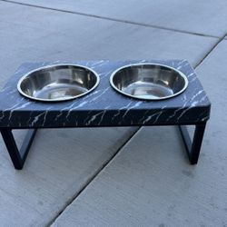  Black Dog Raised Bowl