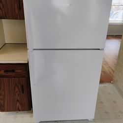 Brand New  Stove & Fridge 