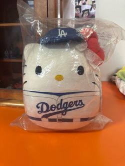 Dodgers Hello Kitty Squishmallows