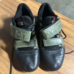 Reebok Lifters - 8.5 Men (crossfit, Weight Lifting Shoes)