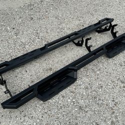 Chevy Silverado & GMC Sierra Running Boards 