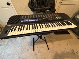 VTG Casio Tone Bank CT-670 Electronic Synthesizer Keyboard 61-Key w/ stand