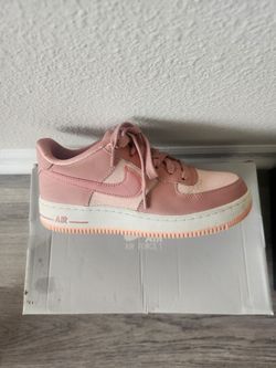 Nike Air Force 1 Low Pink Sneakers