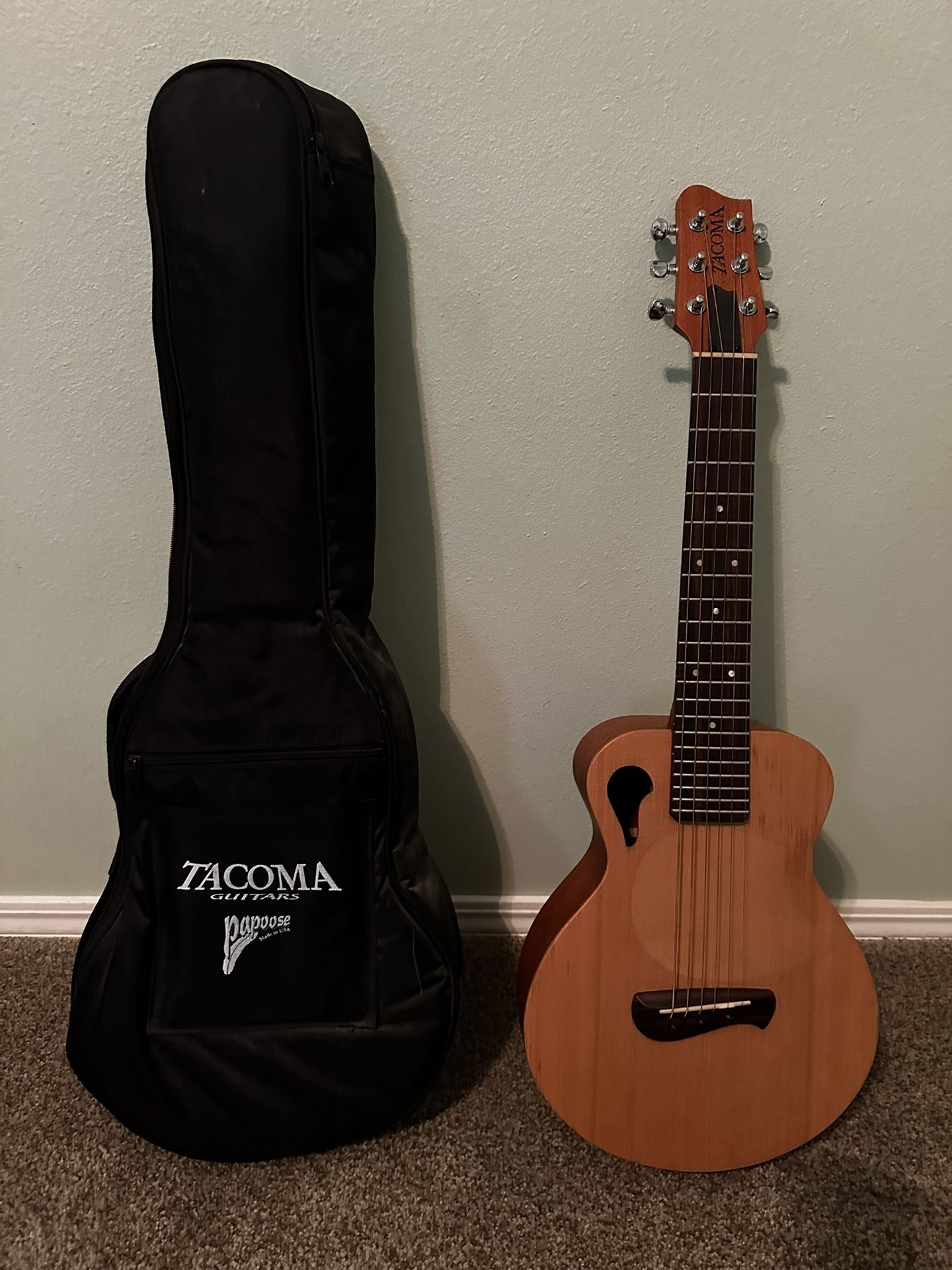 Tacoma Papoose Guitar