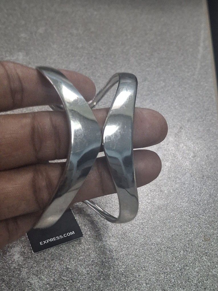 Express Cuff Bracelet