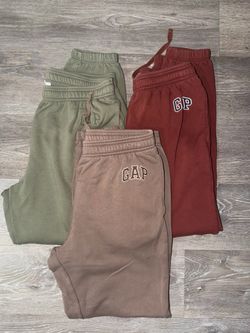 Gap Logo Sweatpants Bundle – 3 Pairs