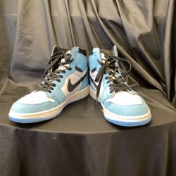 Air Jordan 1 Retro High OG “ University Blue” Sneakers