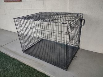 Large i Crate pet cage. 30x28x42