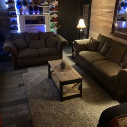 Complete Matching  Tables For Living Room Set Entry Table …….Tv  Stand, 2 End Tables, And A Coffee Table.