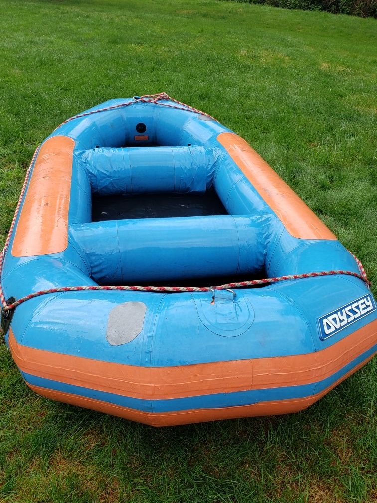 12.5 Ft Odyssey Whitewater Raft / Inflatable Boat for Sale in Lynnwood ...
