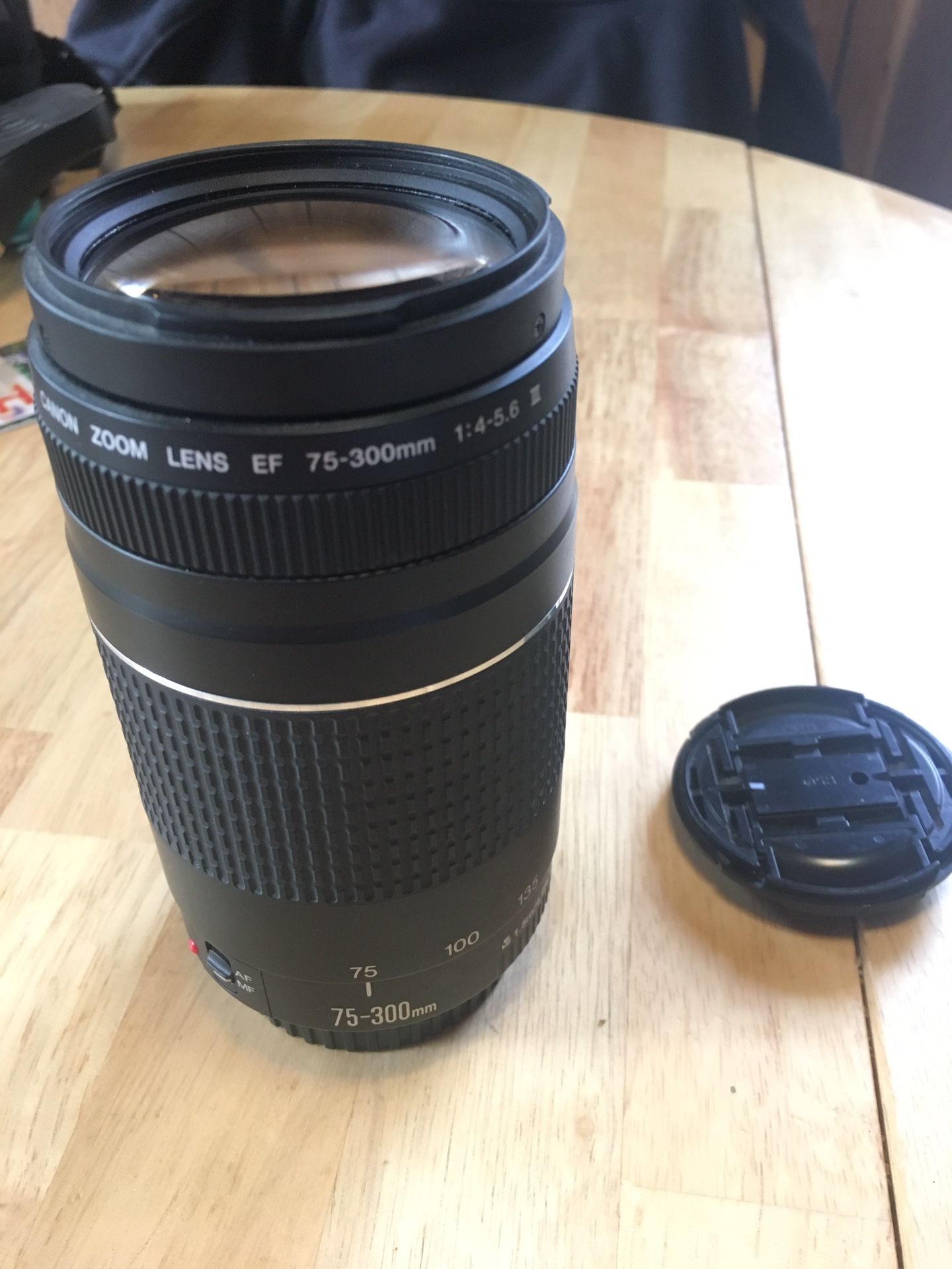 Canon lens EF 75 300mm 3