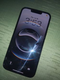 iPhone 16e