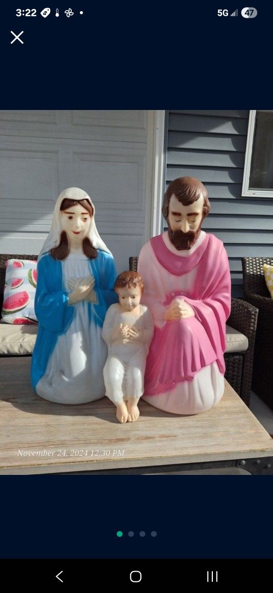 Vintage CHRISTMAS π Blow Molds- Nativity