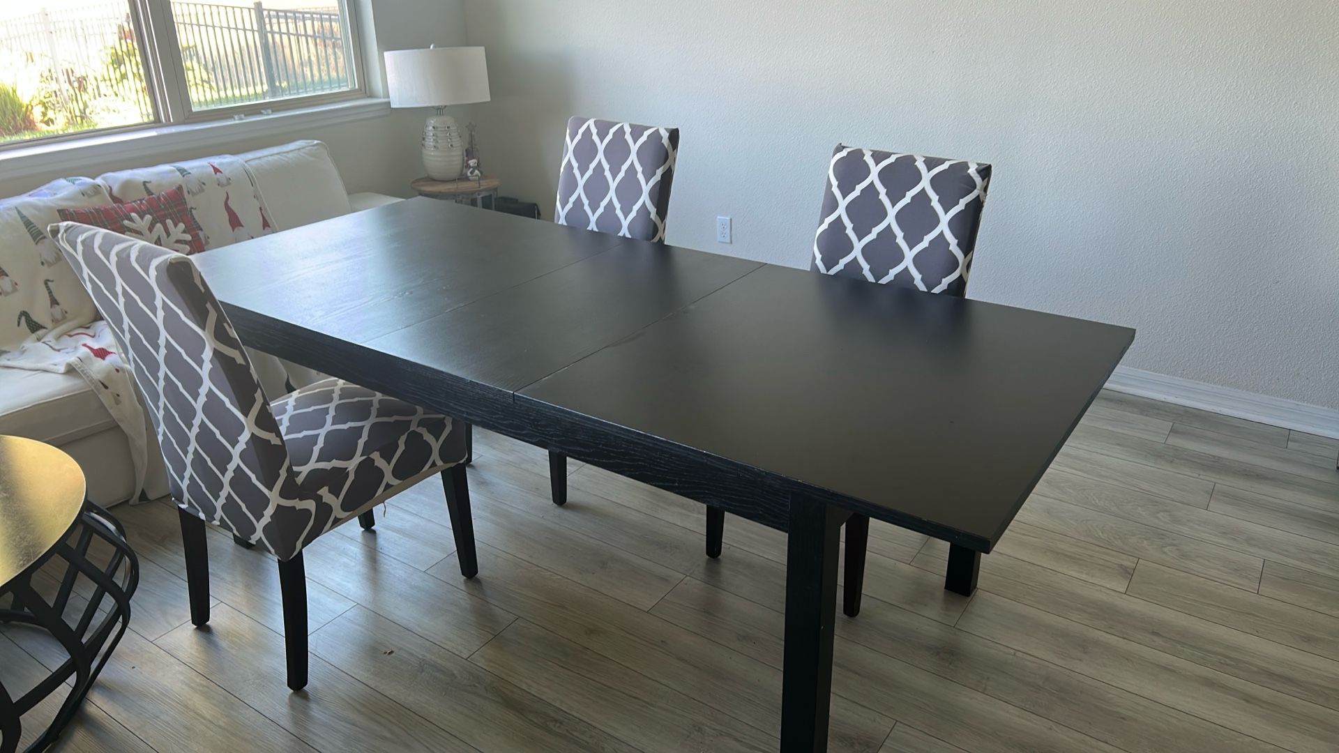 Dining Room Table 