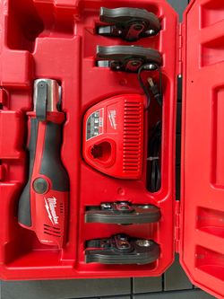 Milwaukee M12 pro press