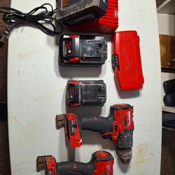 Milwaukee 18V Drill and Driver Set