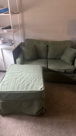 Vintage pull out couch