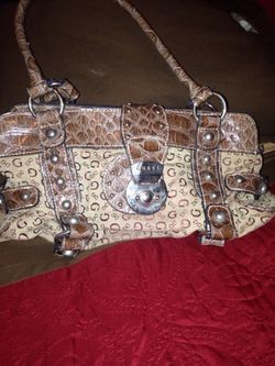 Guess purse