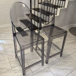 Set Of TWO Ghost Counter Transparent Stool Chairs 25 Inch with Oval Back