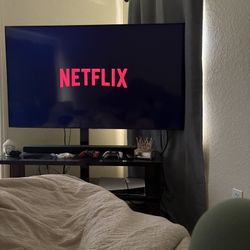 65” Samsung TV