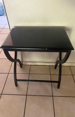 Black side table