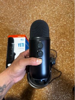 Blue Yeti USB Microphone Black