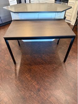 Extendable Dining Table – Modern Wood & Metal – Seats 4-6
