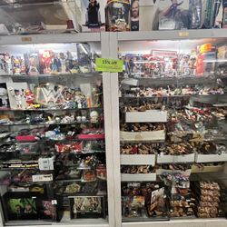 Bobbleheads, Wwe Figures, NBA , NFL, MLB, DBZ, Action Figures And Much More  