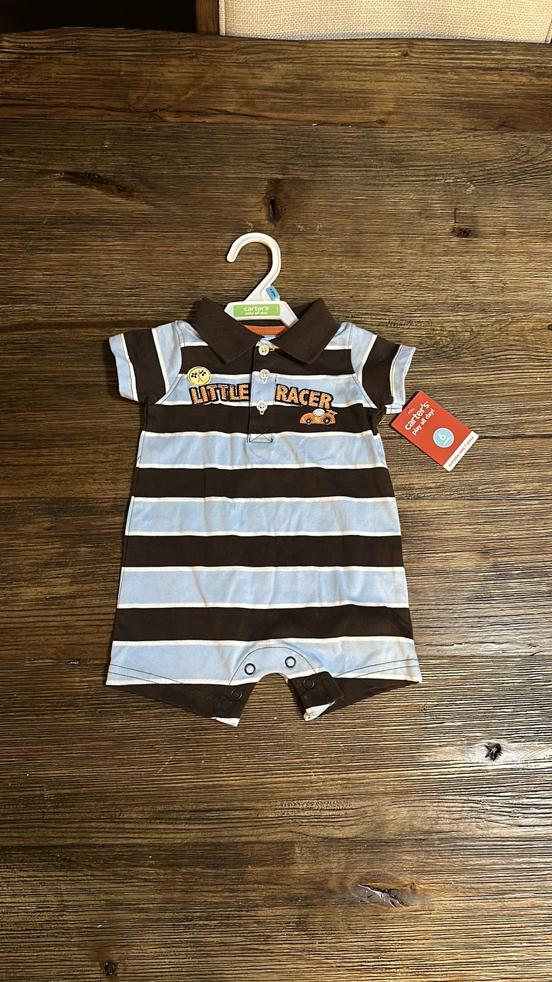 Baby Boy carters Romper, Size 6 Months, New