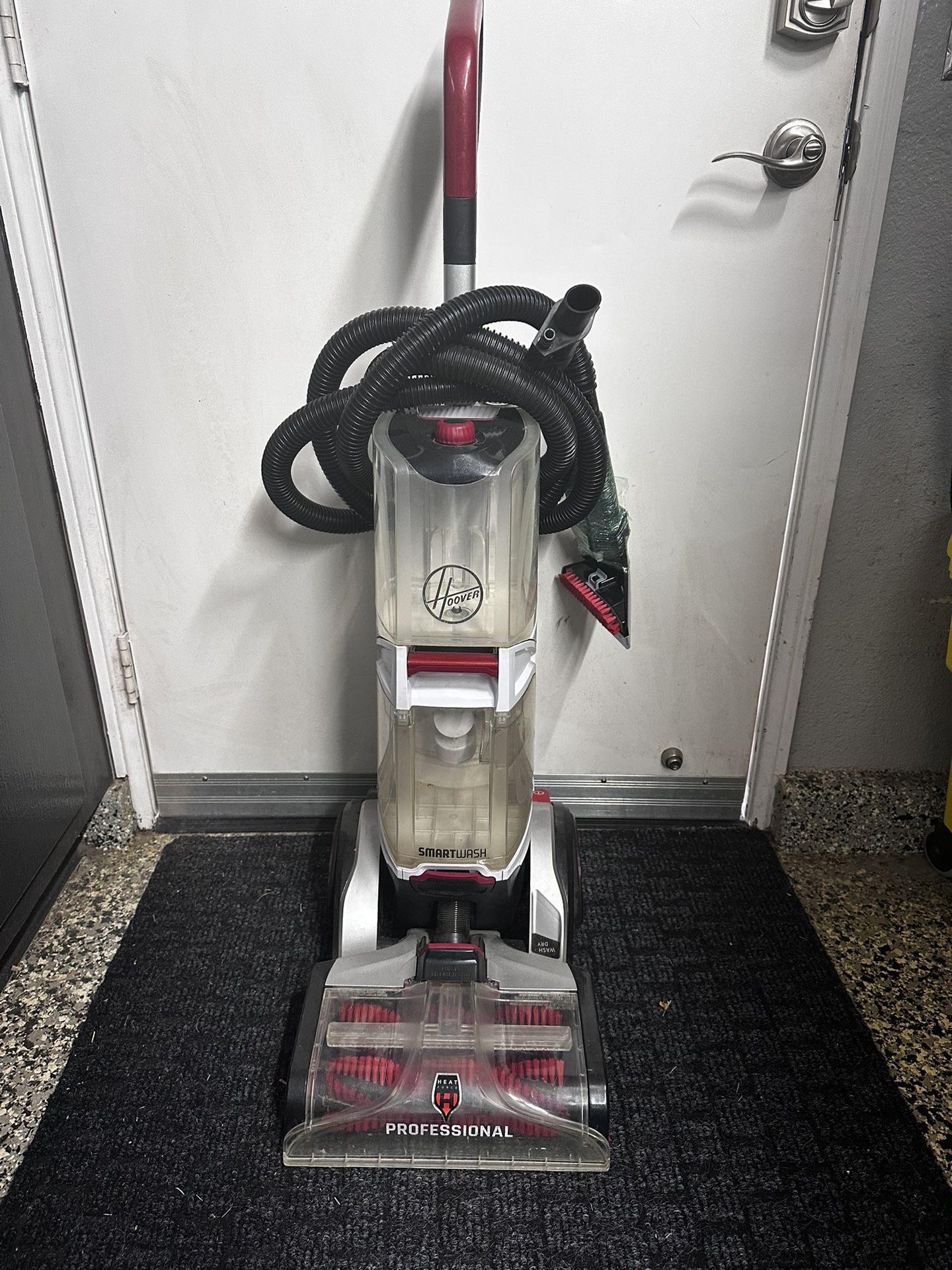 Hoover Smart Wash Professional Carpet & Upholstery Cleaner