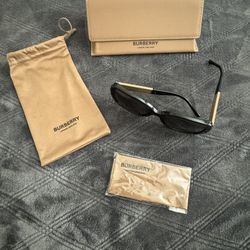 Burberry Sunglasses 