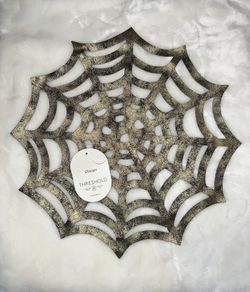 NEW Threshold Halloween Spiderweb Placemats Set Of 4