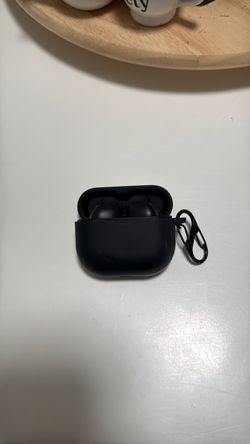 Jabra Elite 10 earbuds