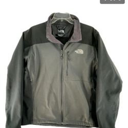 Mens North Face Jackets, Vest, Fleece  or Nike Sweaters or Puma, all different sizes & price lmk 