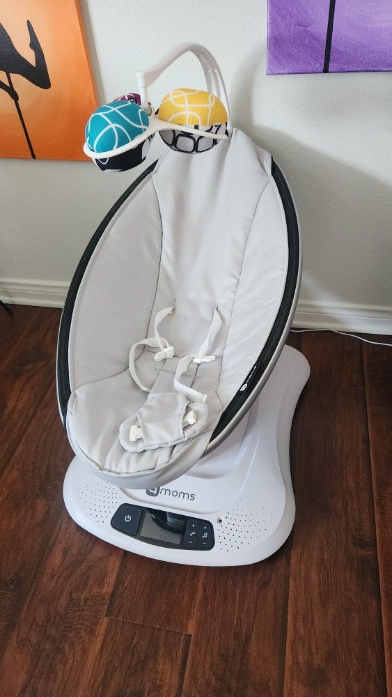 4Moms mamaRoo Baby Swing