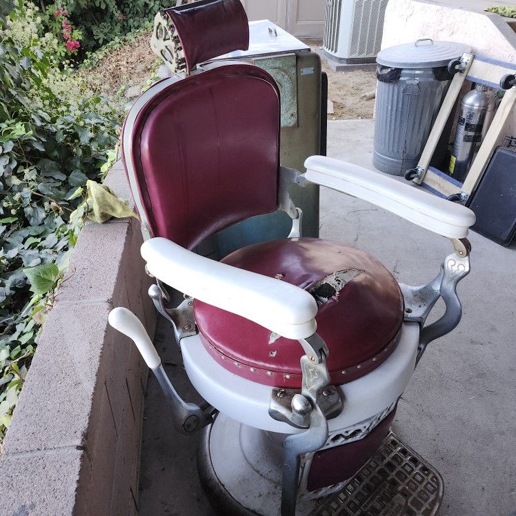 Emil J. Paidar Barber Chair Made In The USA Vintage