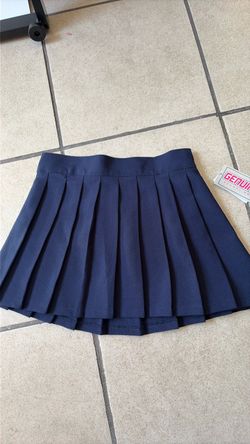 Toddler size 4 uniform pleated skirt