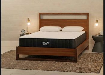 Brand New Queen Sized Brooklyn Bedding Titan Plus Core Hybrid Mattress (Sealed)