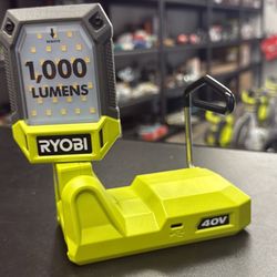 40V Cordless Battery Topper LED Work Light (Tool Only)