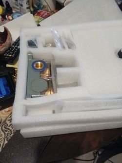 Equipo De Baño Nuevo Completo Balbulas Tornillos Llabes  Guantes Silicon Regadera Cuadrada Todo X 75 Mas De La Mitad 