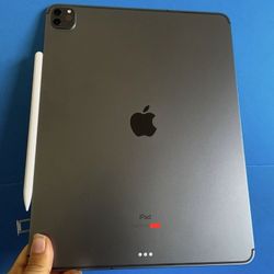 1TB Apple IPad Pro 12.9” 5th Generation ( M1 chip / XDR display / 2021) WiFi + cellular (5G/Unlocked) with keyboard, pen &  Accessories 