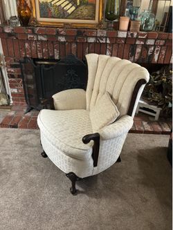 Antique victorian channel back arm chair - beautiful condition