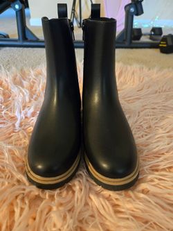 Girl's Chelsea Boots