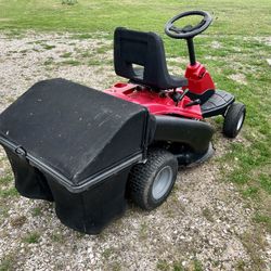 2018 Troy-Bilt 30” Deck Grass Catcher
