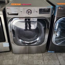 LG Mega Capacity Gas Dryer 9.0 Cubic Feet F4