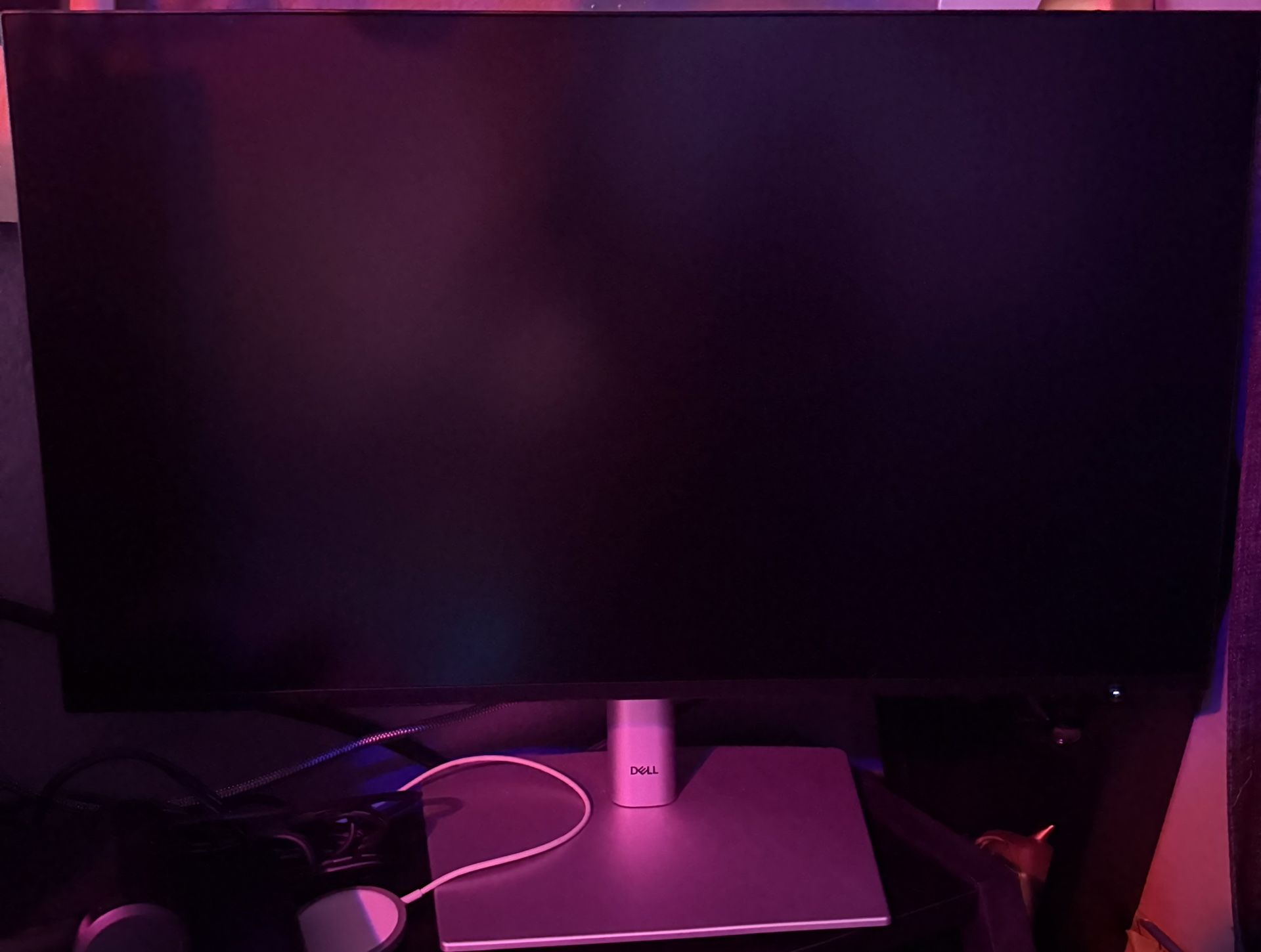 New Dell 24 Inch Monitor