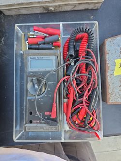 Fluke 77